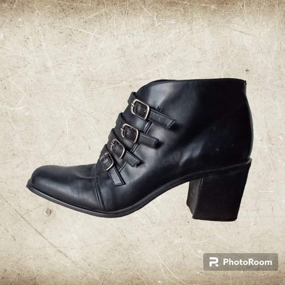 Bernardo Black Leather Ankle Boots, stacked heel size 7 - Picture 6 of 7